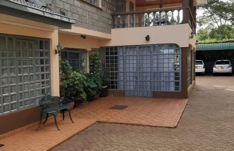 5 Bedroom maisonette in karen for rent