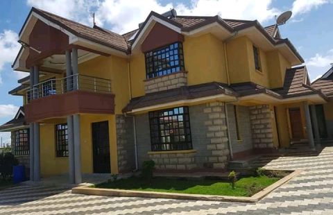 Mansion on sale in Utawala