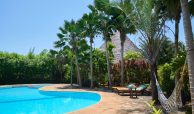 4 Bedrooms villa in Diani beach 3rd row from the Beach
