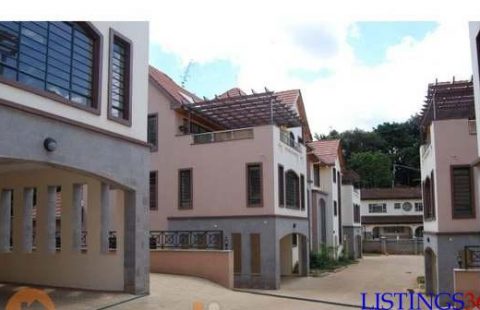 5 BEDROOM MANSIONATTE/VILLA FOR RENT IN LAVINGTON