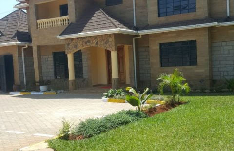 5 BEDROOM HOUSE FOR SALE AT GARDEN ESTATE