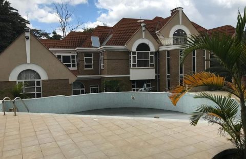 5 BEDROOM MANSION FOR SALE IN OLD MUTHAIGA