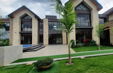 NEWLY BUILT AMBASSADORIAL 5 BEDROOM HOUSE IN RUNDA
