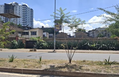 1.02 ACRE IN PARKLANDS FOR SALE