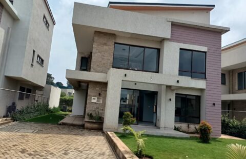 4 BEDROOM TOWNHOUSE FOR SALE IN RUNDA